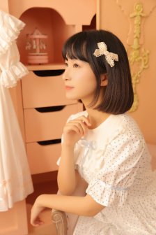 芭芭拉ゃんが腿法娴熟を